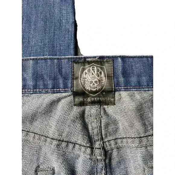 Rock and Republic Taylor Button Fly Jeans 38x28 Bootcut Blue Embroidered Wings - Picture 9 of 12